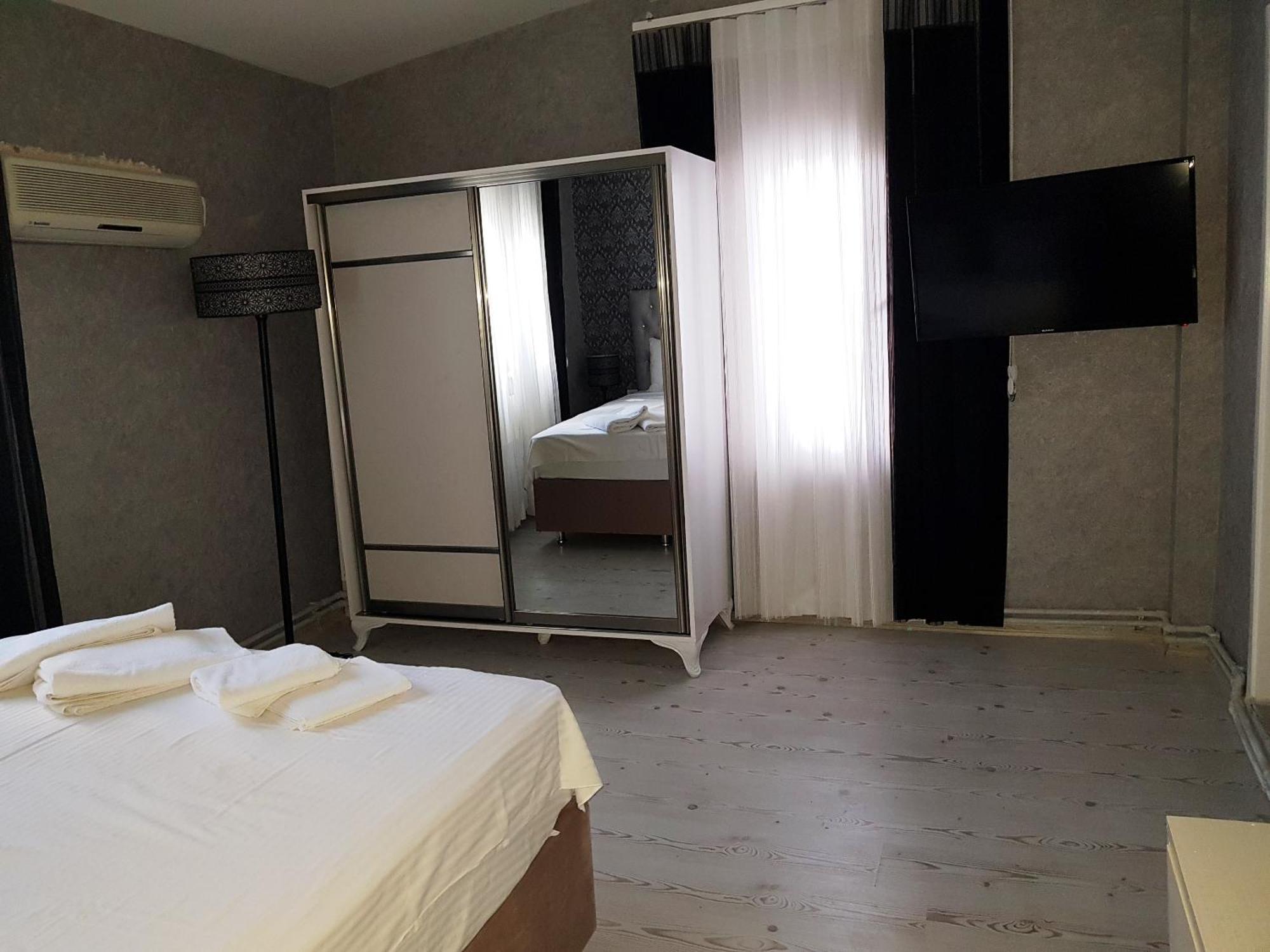 Hotel Serife Hanim Konagi Istanbul Exterior photo