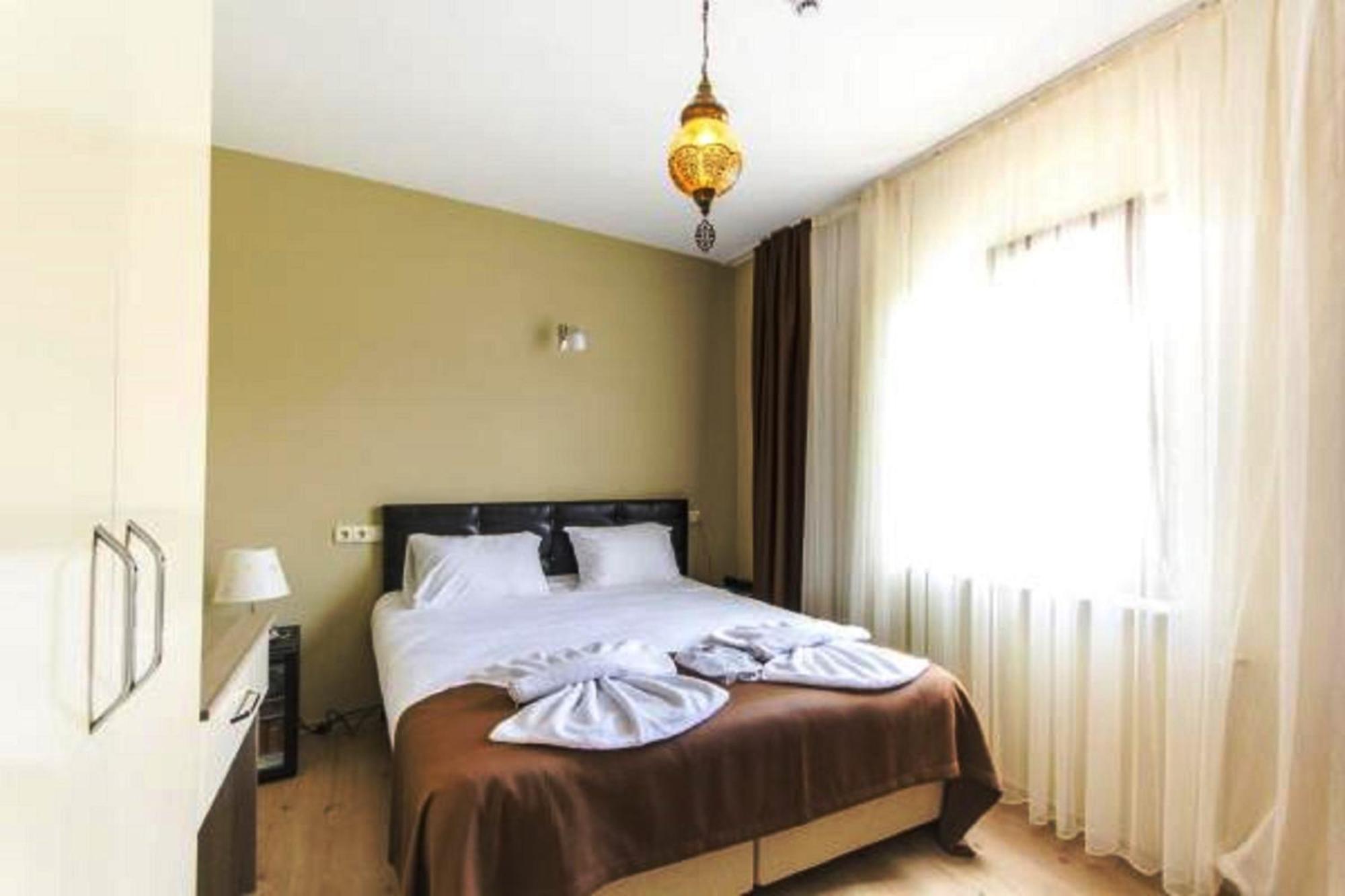 Hotel Serife Hanim Konagi Istanbul Exterior photo